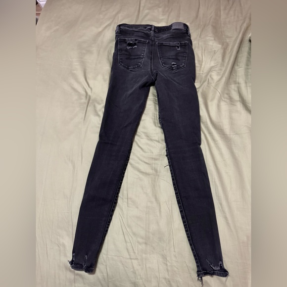 American Eagle Jeans - Picture 2 of 4
